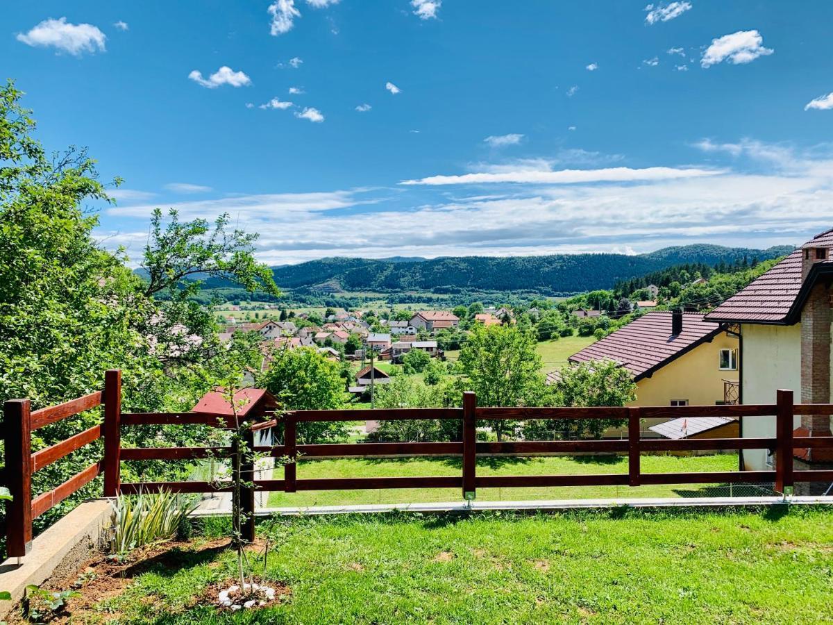 Apartman Korina Otocac Bagian luar foto