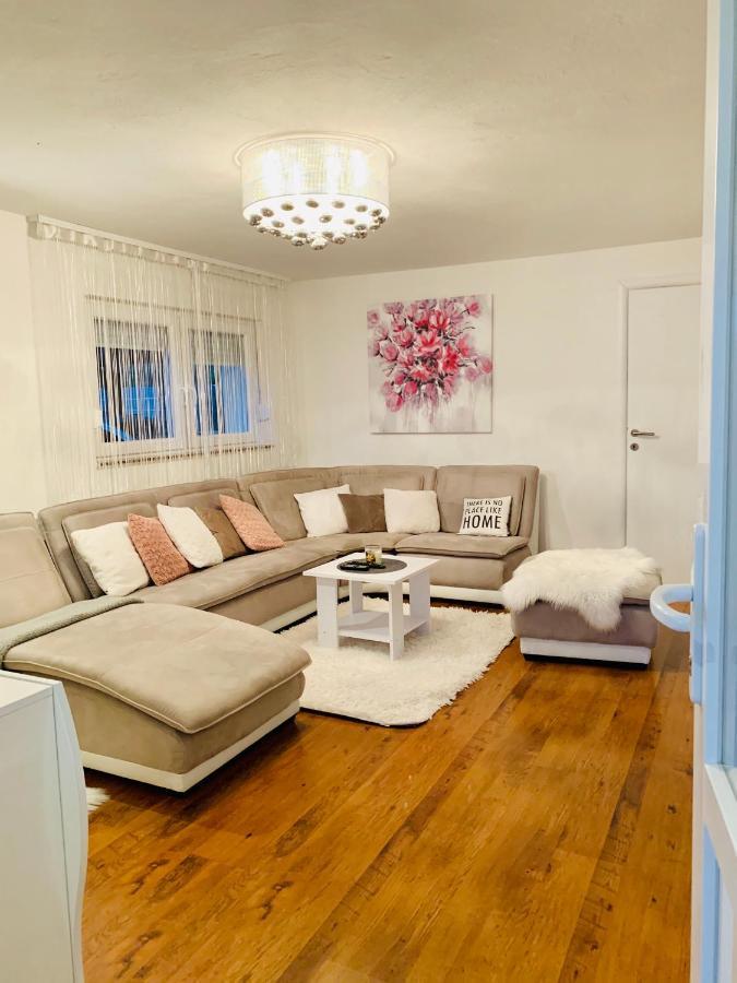 Apartman Korina Otocac Bagian luar foto