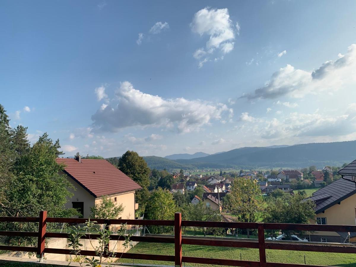 Apartman Korina Otocac Bagian luar foto