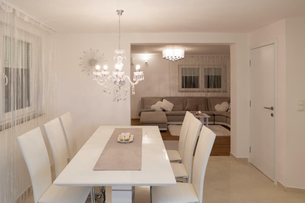 Apartman Korina Otocac Bagian luar foto