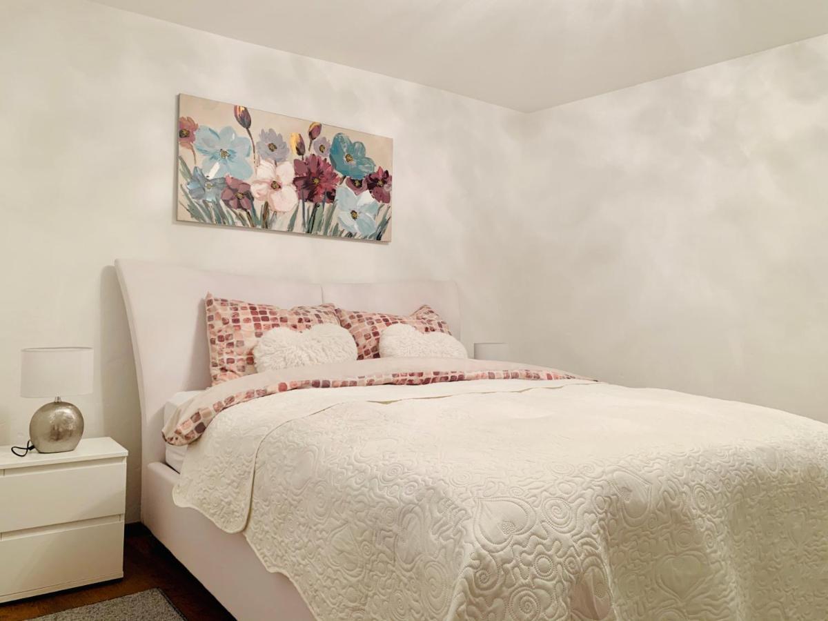 Apartman Korina Otocac Bagian luar foto